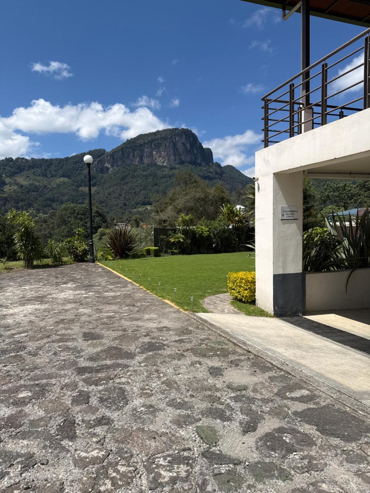 Hotel Suites Don Miguel Tlatlauquitepec Buitenkant foto